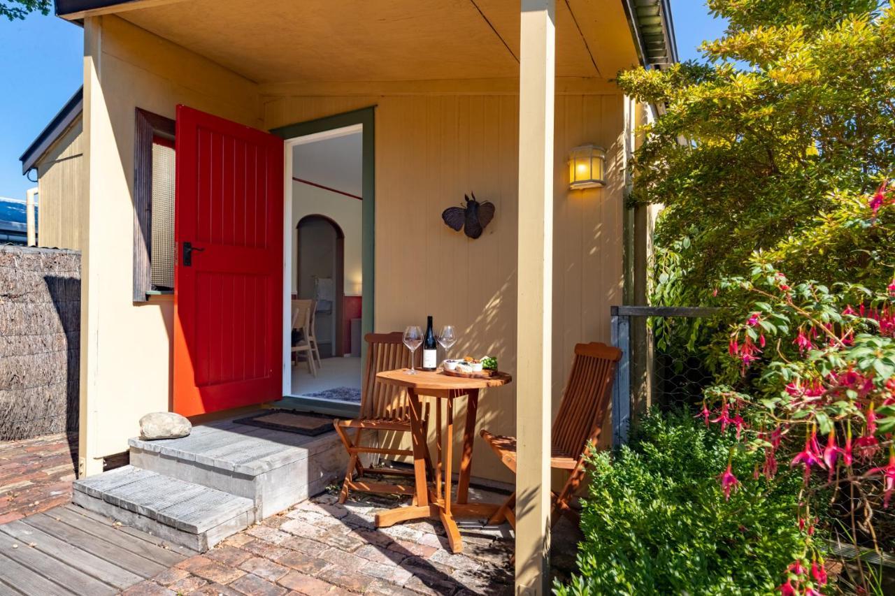 Shy Cottage And Studio Greytown Exterior photo